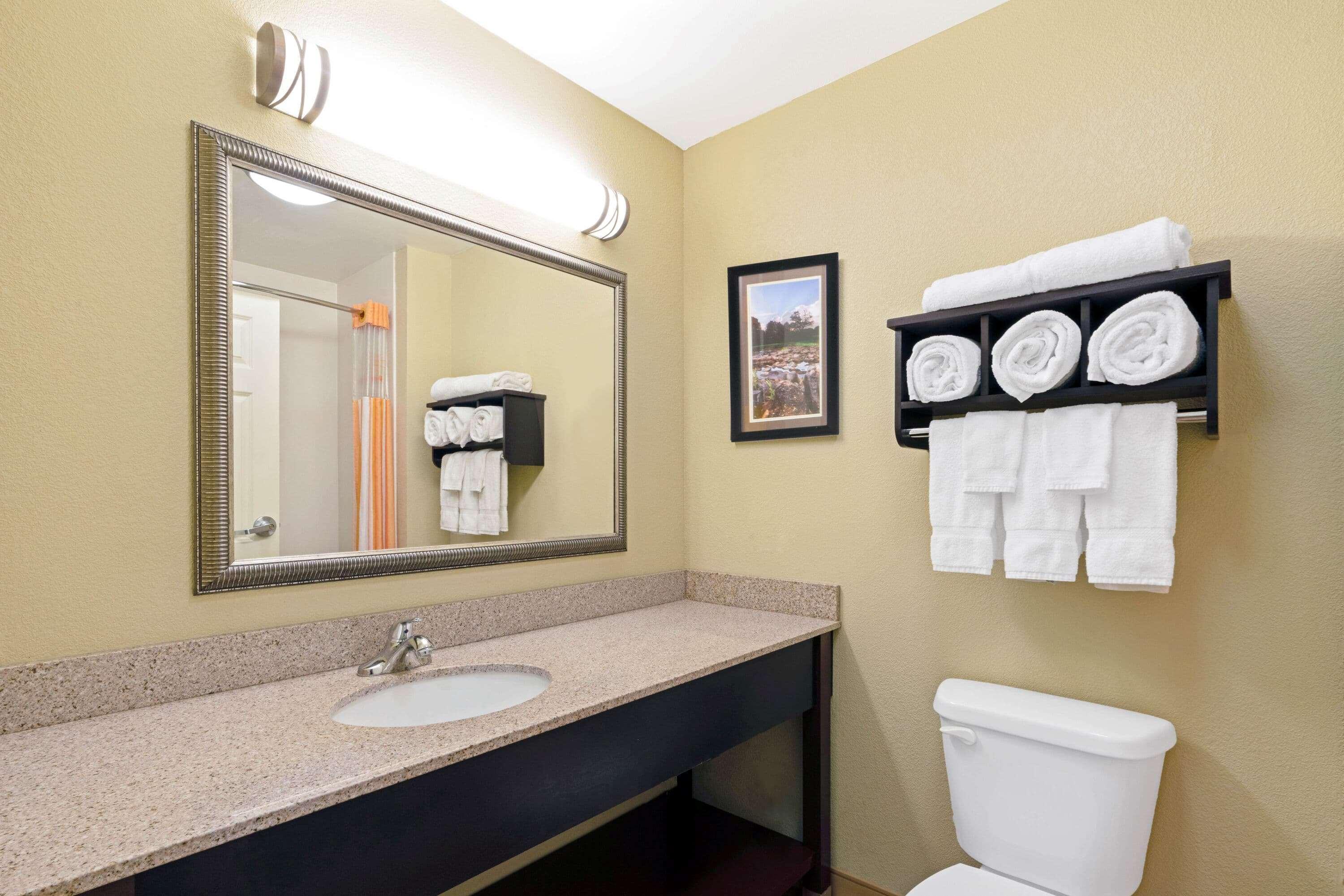 La Quinta By Wyndham Stillwater -University Area Extérieur photo