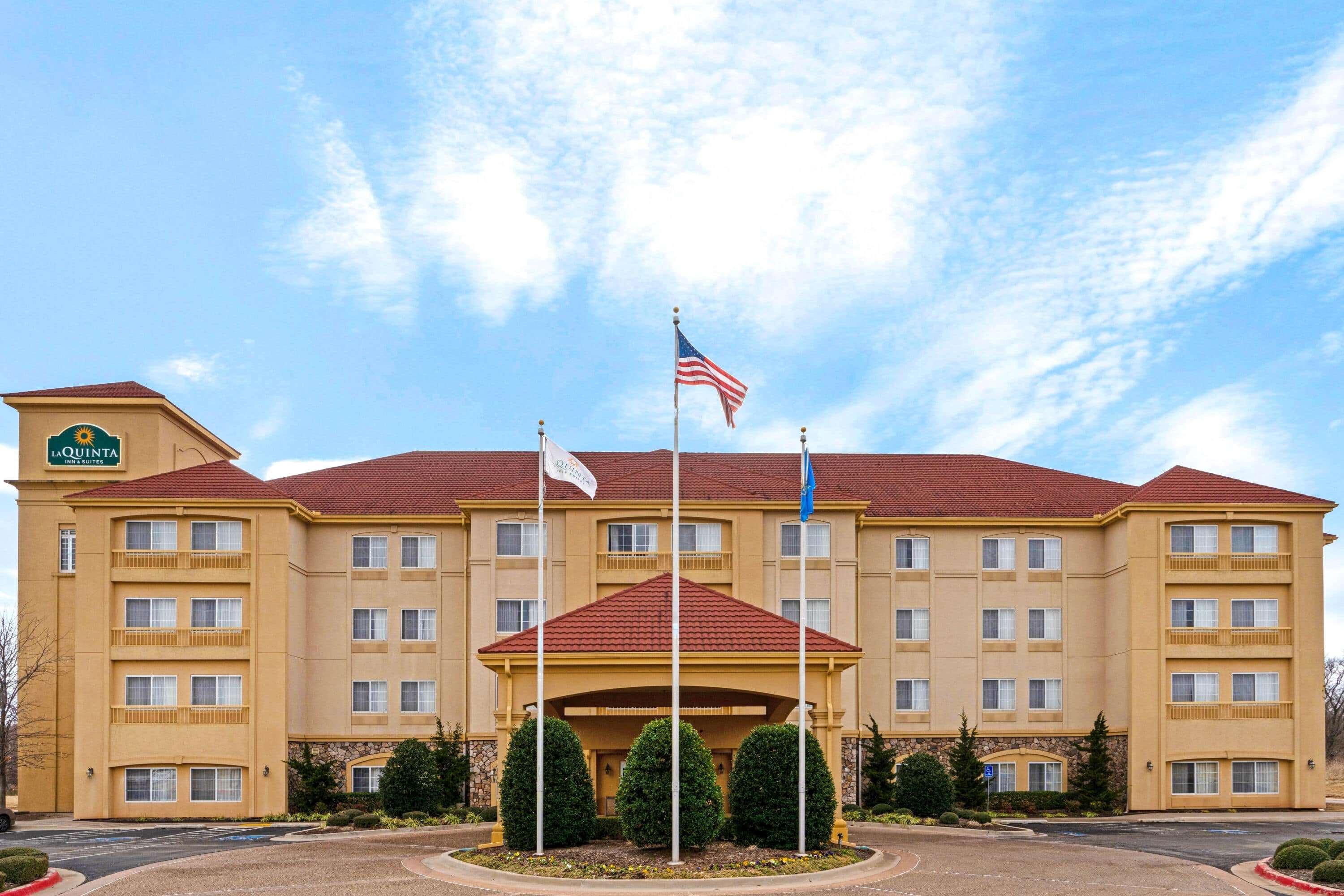 La Quinta By Wyndham Stillwater -University Area Extérieur photo