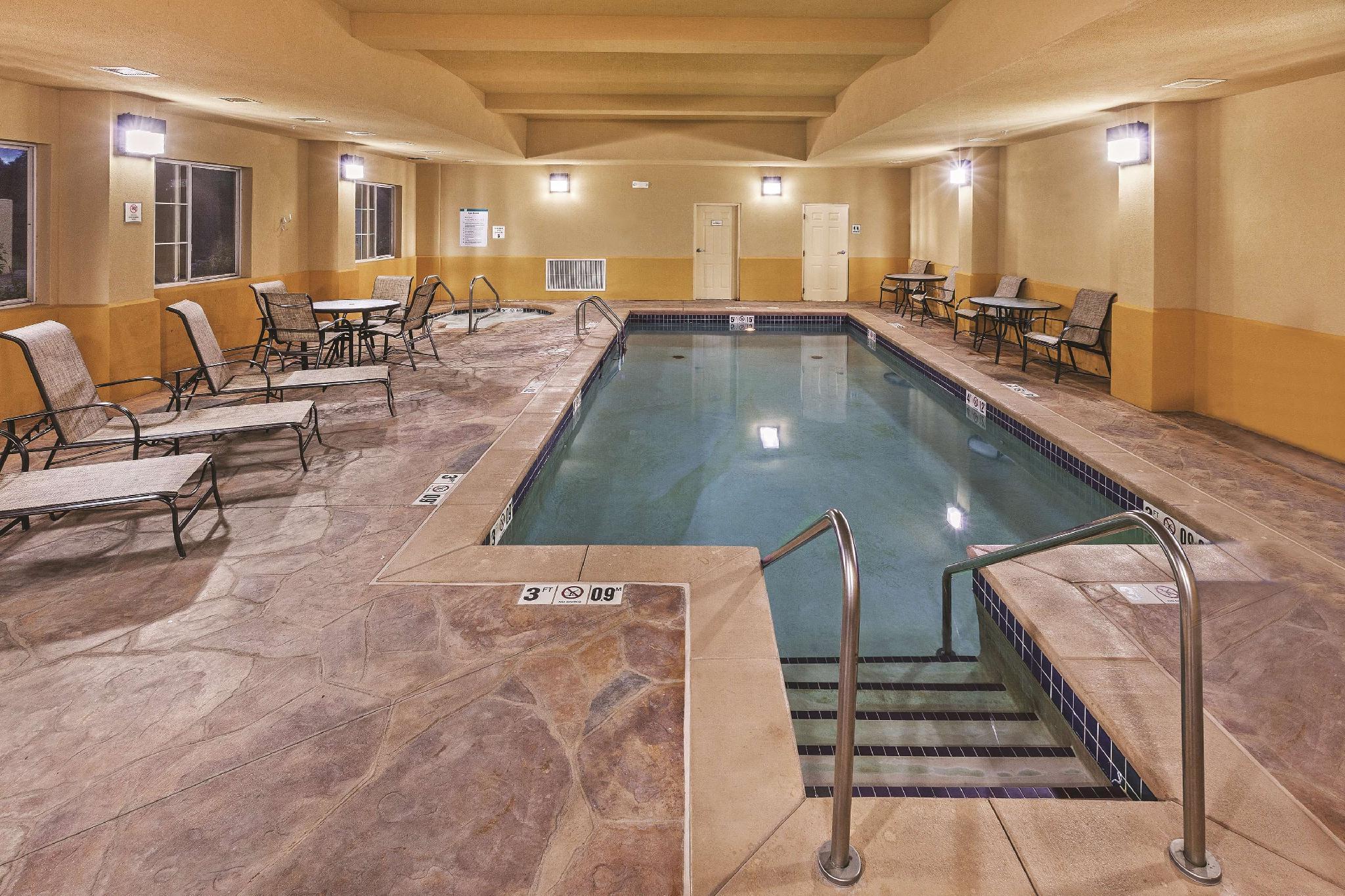 La Quinta By Wyndham Stillwater -University Area Extérieur photo